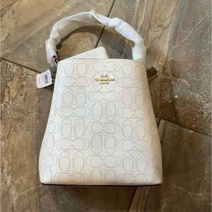 Brand new with tags Coach Town Bucket Bag with matching wristlet